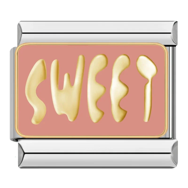 Kiss with Lipstick Charm