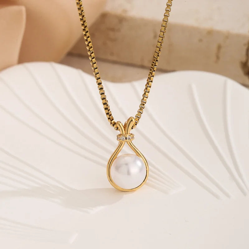 Elegant Gold Stainless Steel Faux Pearl Pendant Necklace – Minimalist Women's Choker Jewelry