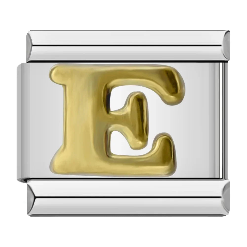 Letter E Classic Link in Yellow Gold