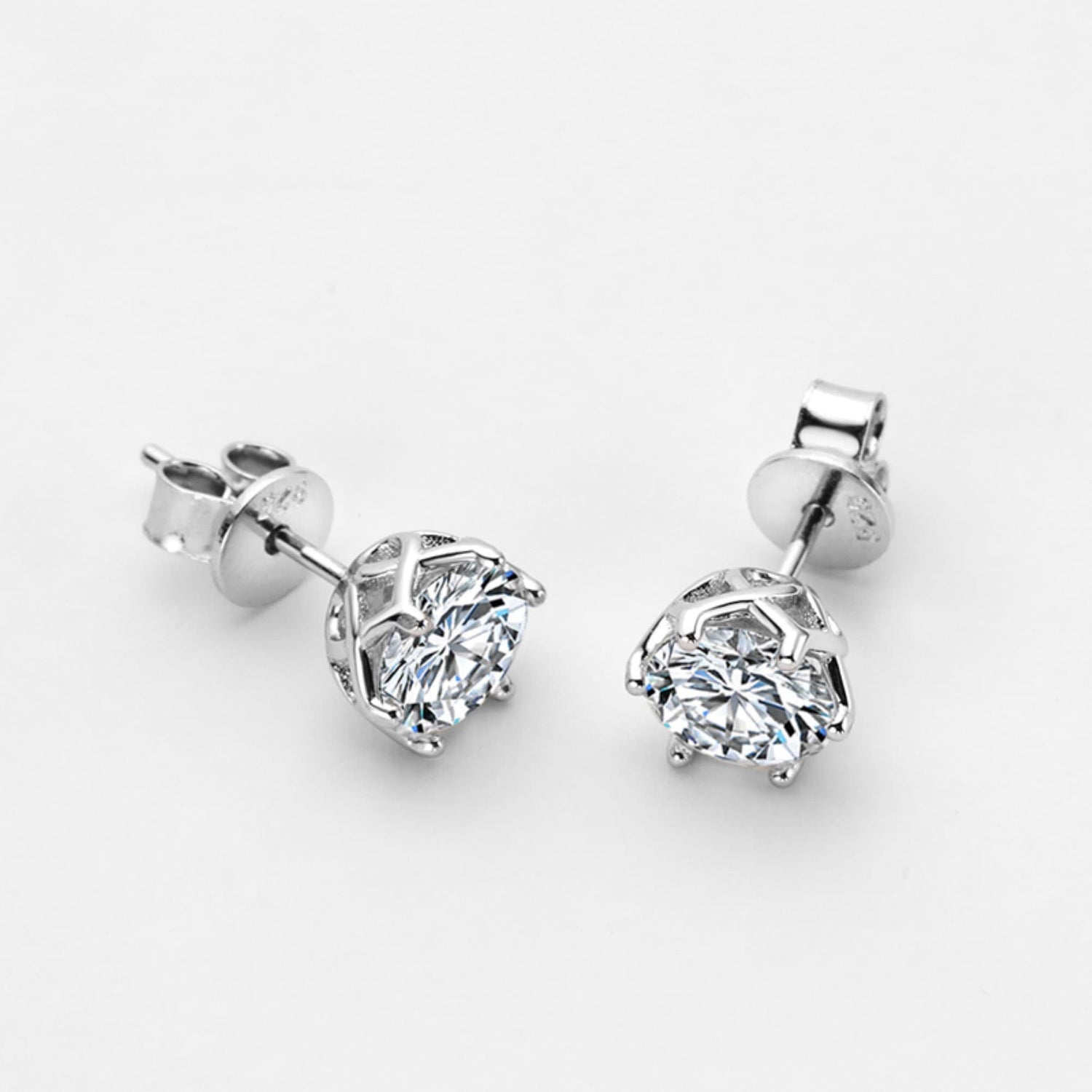 0.5-1 Carat Natural Moissanite Stud Earrings, Solid 925 Sterling Silver Earrings \ Wedding Stud Earrings \ Moissanite Sterling Silver Studs
